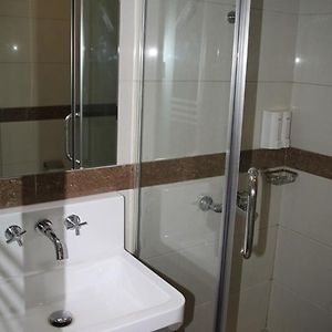 Triple Room A